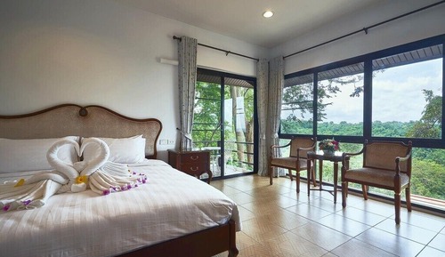 Chambre Double ou avec lits jumeaux, vue colline