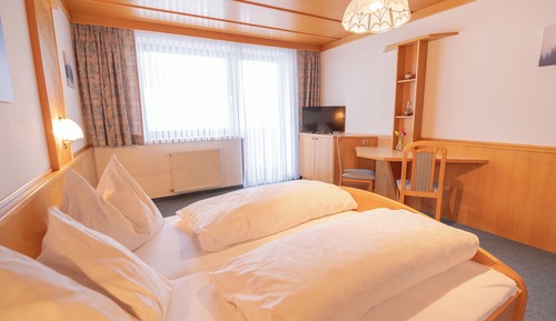 Chambre Quadruple Familiale, balcon, vue jardin