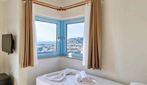 Chambre Triple, balcon, vue mer
