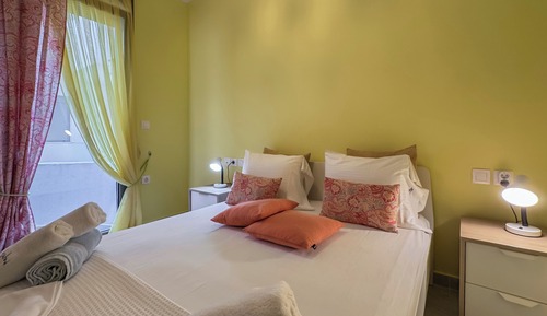 Appartement Confort, 1 grand lit et 1 canapé-lit, cuisine