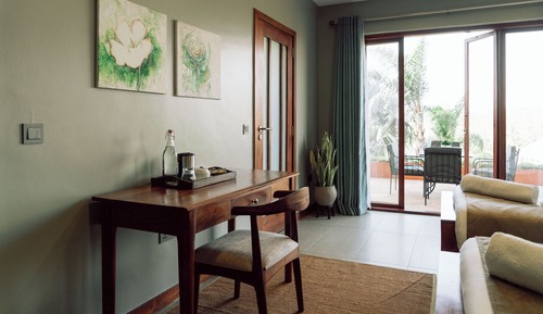 Deluxe Twin Room, Balcony, Mountain View