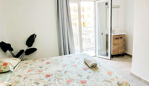 Chambre Standard, 1 lit double, non-fumeurs, vue établissement