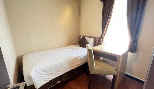 Chambre Triple Familiale, vue ville