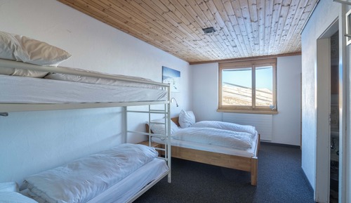 Chambre Quadruple, vue montagne