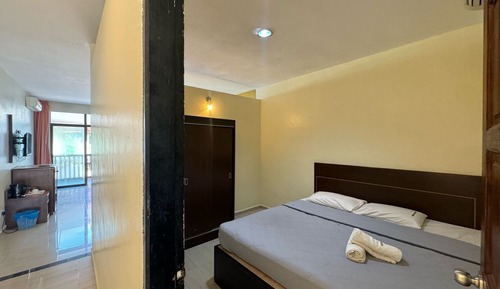 Chambre Quadruple, balcon