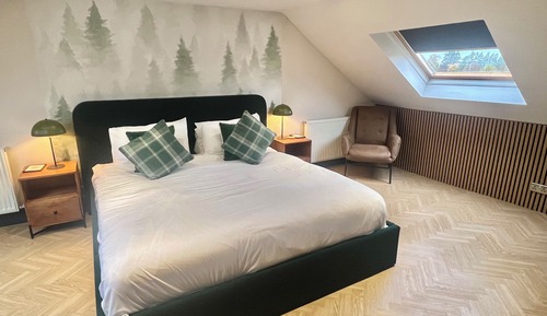 Chambre Double Supérieure, 1 très grand lit, vue montagne, niveau Exécutif