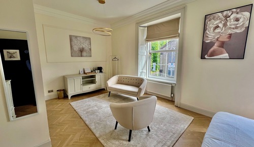 Maison mitoyenne Luxe, plusieurs chambres, douche avec barres d’appui, non-fumeurs