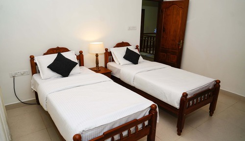 Chambre avec lits jumeaux