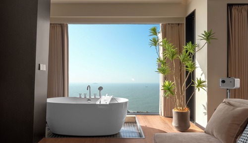 Chambre Double Panoramique, 1 très grand lit, baignoire, vue océan