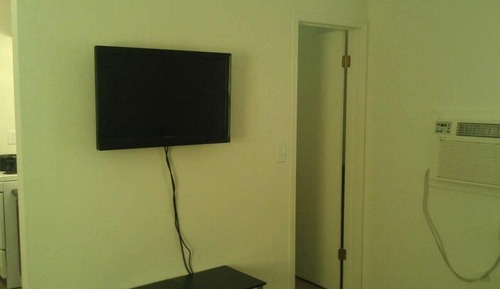 Chambre, 1 très grand lit, non-fumeurs