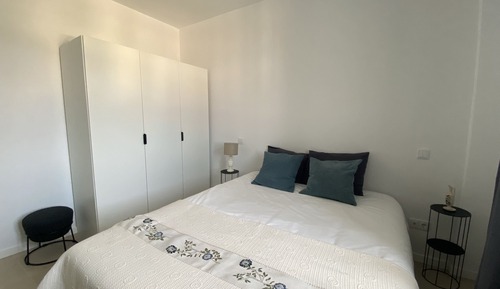 Suite Familiale, salle de bains attenante