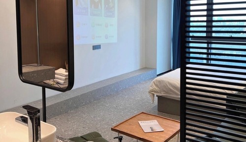 Chambre Affaires, 1 grand lit