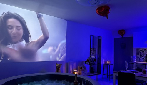 Suite Eden Spa,  Appart’hôtel bien être , patio, vue jardin