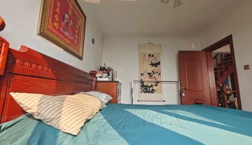 Chambre Double, vue montagne