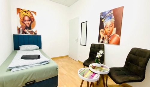 Chambre, vue ville