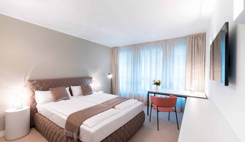 Appartement Confort, 1 grand lit et 1 canapé-lit
