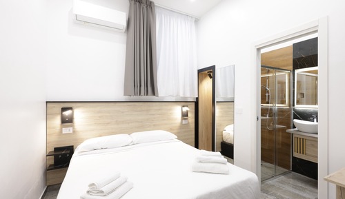 Chambre Économique Double ou avec lits jumeaux