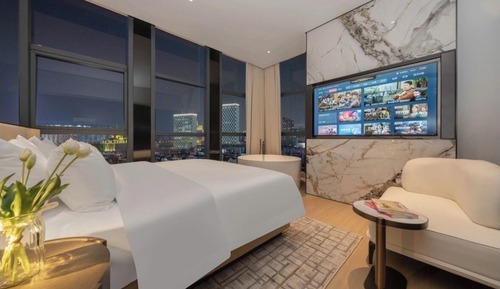 Chambre Panoramique, vue ville