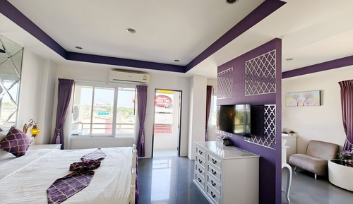 Suite Familiale, vue colline