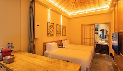 Chambre Économique, vue jardin, rez-de-chaussée