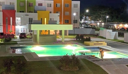 Appartement, patio, vue piscine