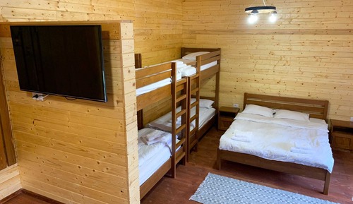 Chambre Quadruple Confort, balcon, vue montagne