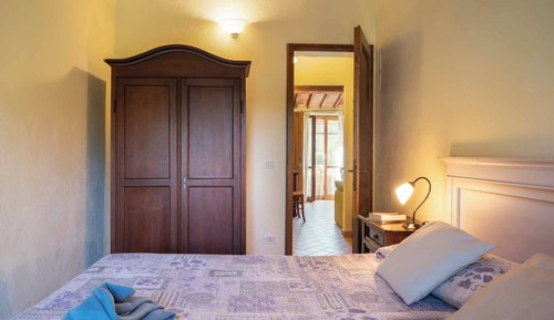 Appartement Classique, 2 chambres, balcon, vue piscine