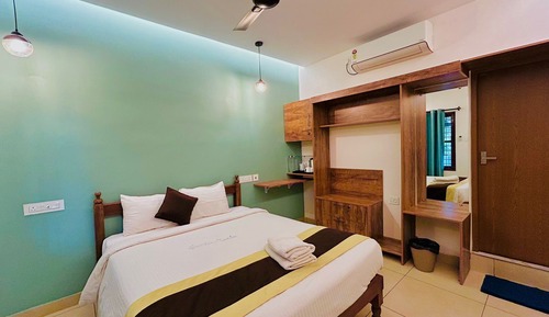 Chambre Deluxe Double ou avec lits jumeaux, 1 grand lit, non-fumeurs