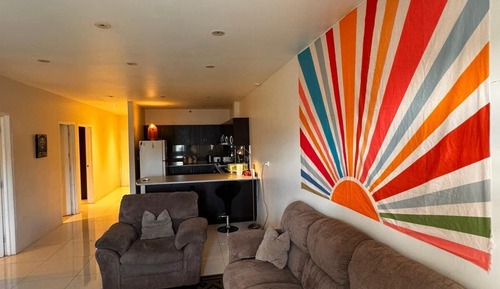 Appartement, 2 chambres, balcon, vue partielle sur l'océan