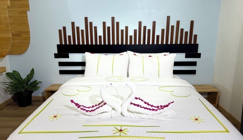 Chambre Deluxe Double ou avec lits jumeaux, balcon, vue jardin