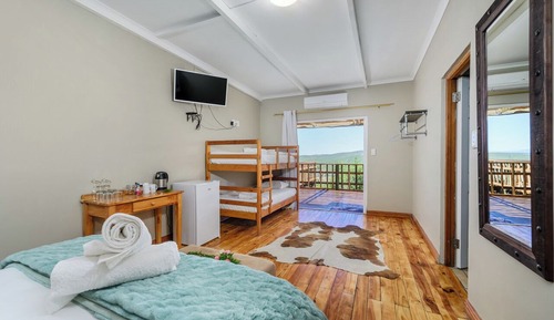 Chambre Double Familiale, vue montagne