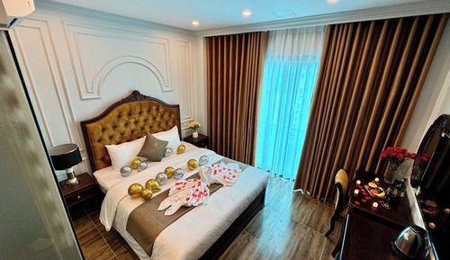 Chambre Double, balcon, vue ville