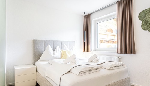 Appartement, balcon, vue vallée