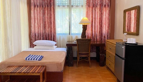 Chambre Supérieure avec lits jumeaux, vue jardin