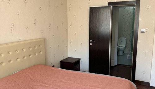 Chambre Double, vue ville