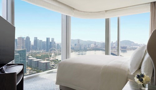 Suite, 1 très grand lit, non-fumeurs, vue baie