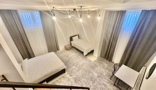 Appartement Duplex, balcon, vue jardin