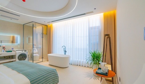 Chambre Élite, 1 grand lit, fumeurs, salle de bains privée