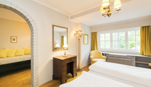 Chambre Familiale Double ou avec lits jumeaux, non-fumeurs