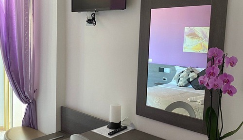 Chambre Triple Supérieure, plusieurs lits, balcon, vue mer