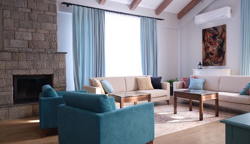 Cottage Luxe