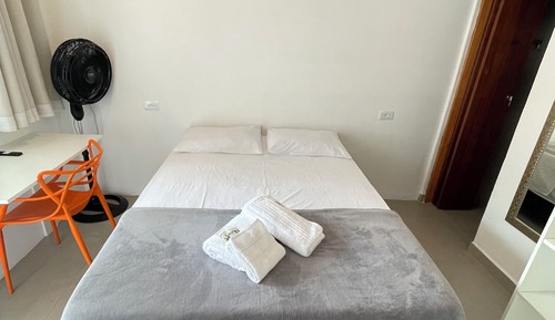 Chambre Double, vue piscine
