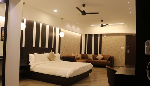 Suite Studio Junior