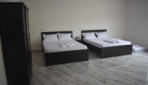 Chambre Quadruple Supérieure, balcon, vue piscine