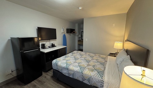 Chambre Standard, 1 grand lit, fumeurs