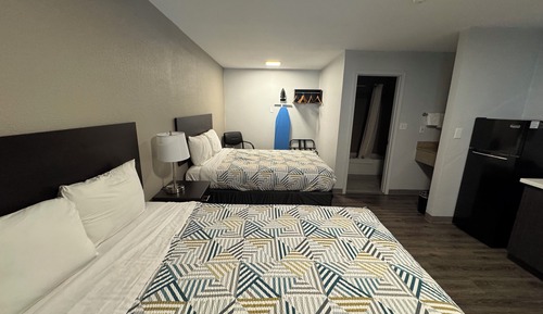 Chambre Standard, 2 grands lits, fumeurs