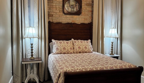 Chambre Simple Classique, 1 grand lit, non-fumeurs