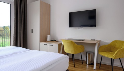 Chambre Confort Double ou avec lits jumeaux, balcon, vue fleuve
