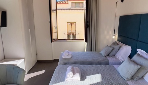 Chambre Classique avec lits jumeaux, 2 lits une place, balcon