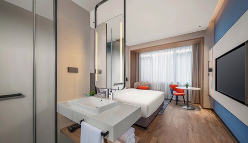 Chambre Standard, 1 très grand lit